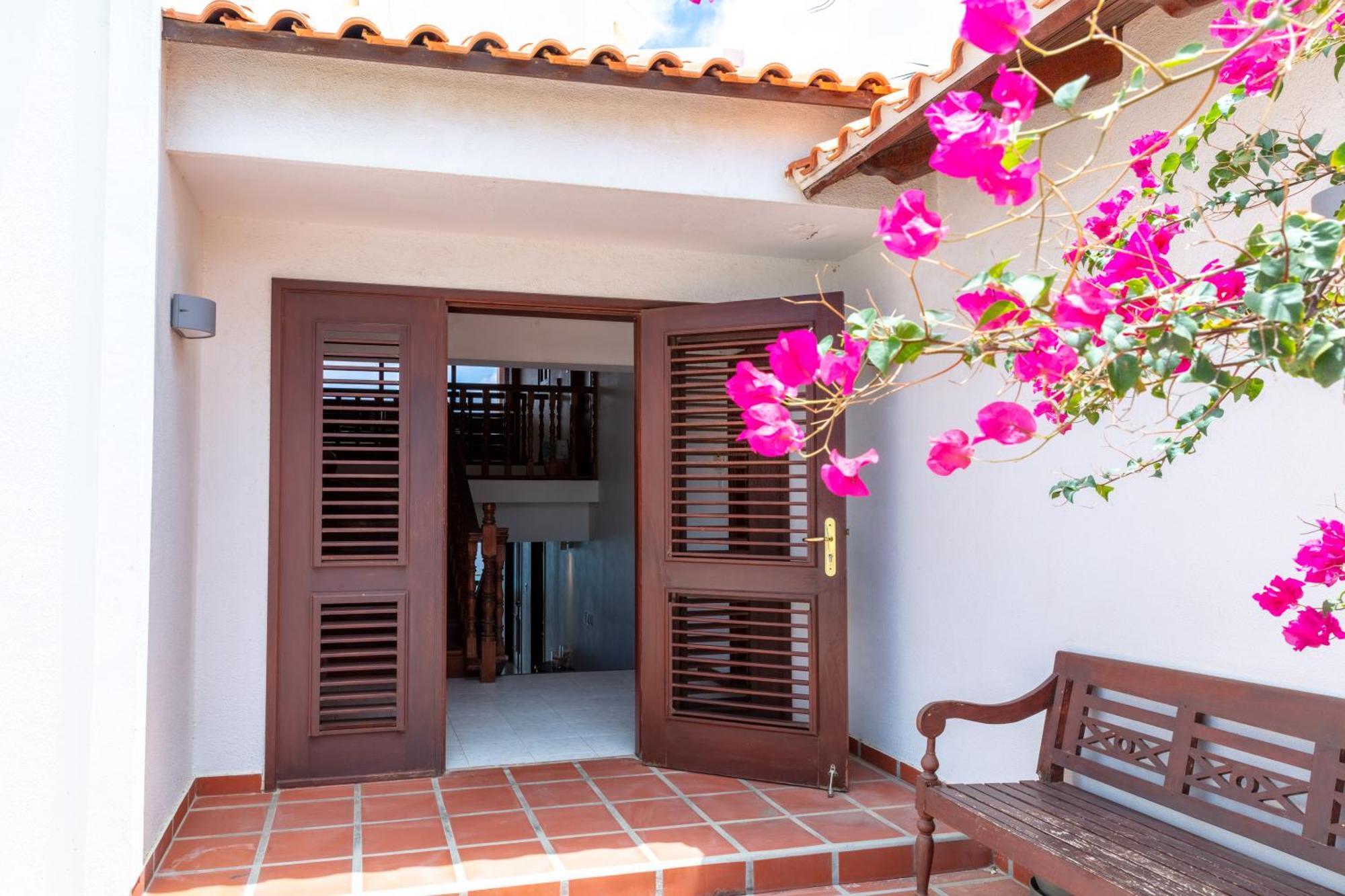 One Ocean Boutique Apartments & Suites Bonaire クラレンダイク エクステリア 写真